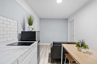 2119 Linden Creek Ln in Houston, TX - Building Photo - Building Photo