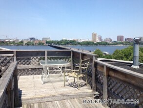 520 Beacon St in Boston, MA - Building Photo - Building Photo