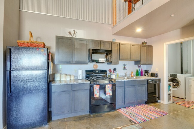 800 Oak St, Unit SI ID1386092P in Del Norte, CO - Foto de edificio - Building Photo