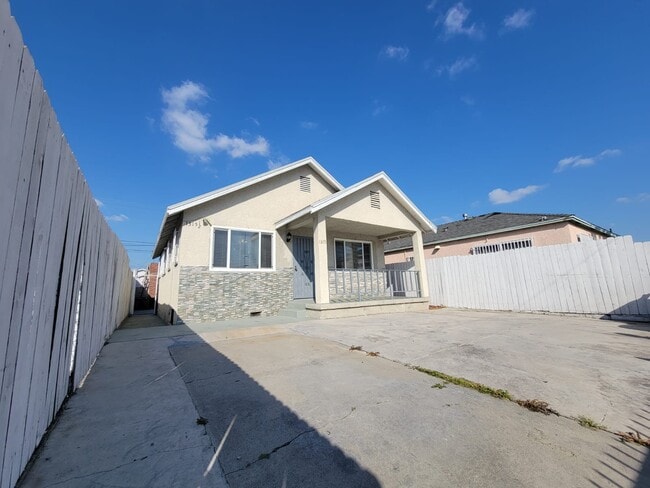 property at 1315 W 101st St
