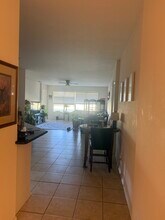 6928 Mapperton Dr in Windermere, FL - Foto de edificio - Building Photo