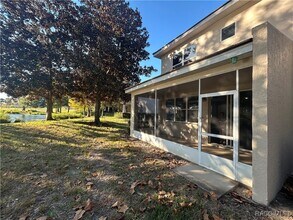 1674 W Spring Meadow Loop in Lecanto, FL - Building Photo - Building Photo