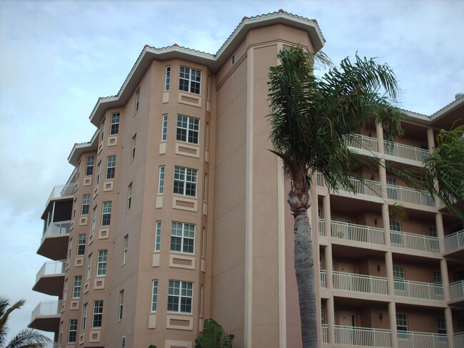 Blackburn Harbor Residence North Tower