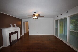 427 E 5th St in Tyler, TX - Building Photo - Building Photo