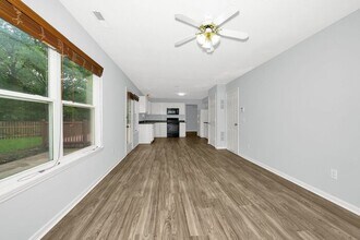 13987 Wakefield Pl in Fishers, IN - Building Photo - Building Photo