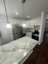 Hollywood Court Apartments in Reading, PA - Building Photo