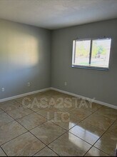 7297-7297 Albany Rd in Ft. Myers, FL - Building Photo - Building Photo