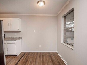 609 E Inskip Dr in Knoxville, TN - Building Photo - Building Photo