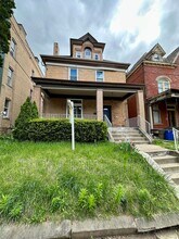 828 Mellon St in Pittsburgh, PA - Building Photo - Building Photo