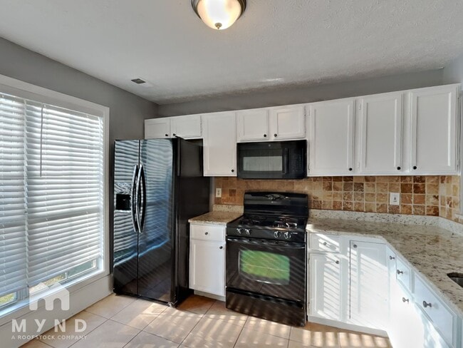 3588 Kennesaw Station Dr in Kennesaw, GA - Building Photo - Building Photo