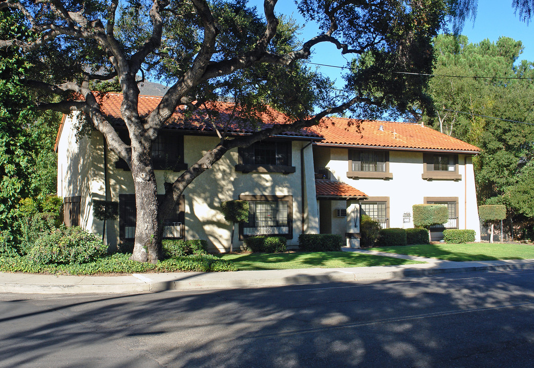 Casa Grande in Ojai, CA - Building Photo