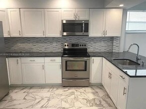 112 Milton St in Lantana, FL - Building Photo - Building Photo