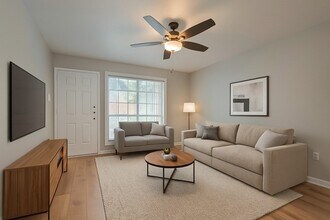4200 Watson St, Unit 303 in Houston, TX - Building Photo - Building Photo