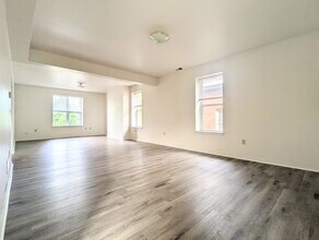 5552 Black St in Pittsburgh, PA - Building Photo - Building Photo