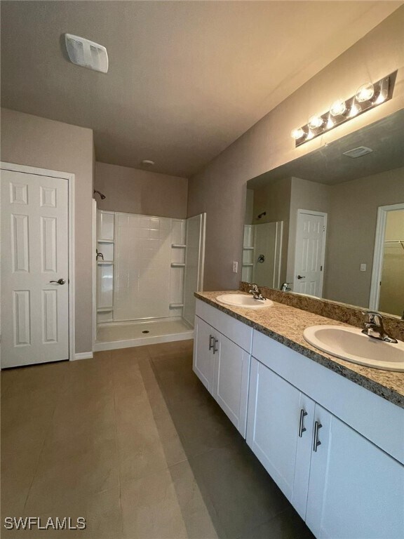 property at 2802 40th St SW