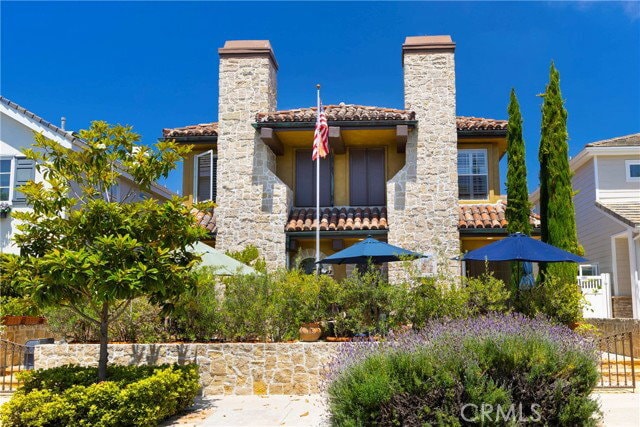 property at 515 Begonia Ave