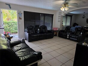 1101 NE 23rd Pl in Pompano Beach, FL - Building Photo - Building Photo