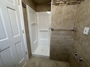6909 Madison St in Guttenberg, NJ - Building Photo - Building Photo