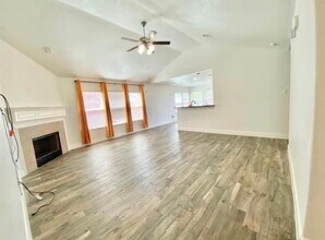 6326 Saragosa Crossing Ln in Houston, TX - Building Photo - Building Photo