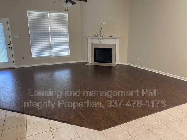 115 N Pointe Dr in Carencro, LA - Building Photo - Building Photo