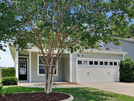 310 Sanctuary Park Dr in Summerville, SC - Building Photo