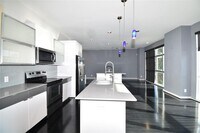 207 Pierce St photo'