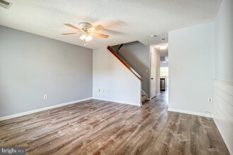 18309 Leman Lake Dr-Unit -706B in Olney, MD - Building Photo - Building Photo