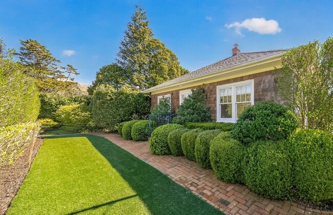 property at 16 Miller Ln