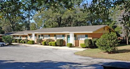 819 E Park Ave in Tallahassee, FL - Building Photo - Building Photo