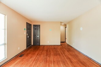 901 Eldorado Dr in Birmingham, AL - Building Photo - Building Photo