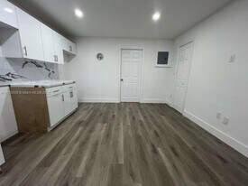 1236 NW 4th Ave in Fort Lauderdale, FL - Building Photo