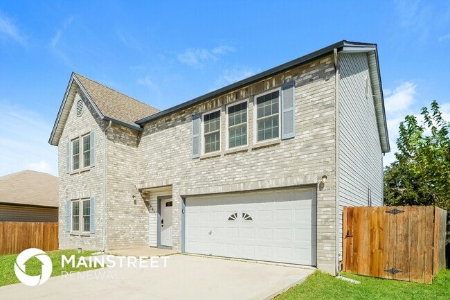 6611 Meadow Fawn Dr in Converse, TX - Foto de edificio - Building Photo