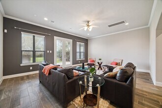 1725 W 23rd St in Houston, TX - Building Photo - Building Photo