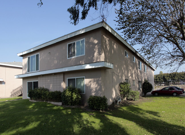 12552 Shelley Dr in Garden Grove, CA - Foto de edificio - Building Photo