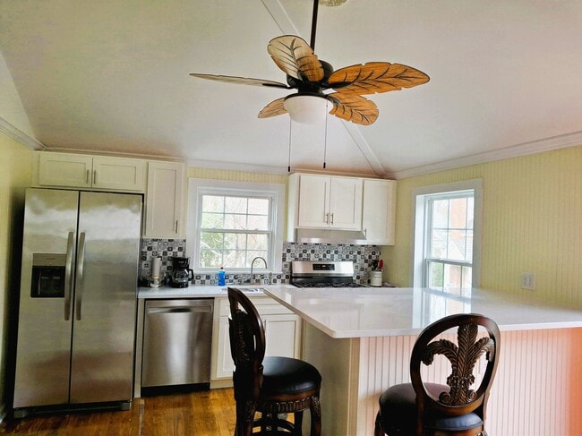 108 E Park Ave, Unit Apartment  on the Commons