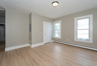 494-496 Main St in Haverhill, MA - Building Photo - Building Photo