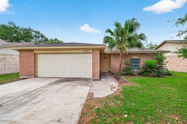 10126 Fernstone Ln
