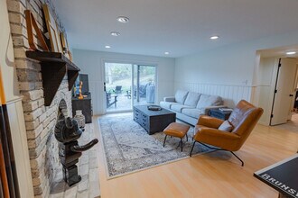 16116 Ringer Rd, Unit FL3-ID1369956P in Wayzata, MN - Building Photo - Building Photo