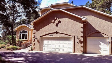 19850 Indian Summer Ln in Monument, CO - Foto de edificio - Building Photo