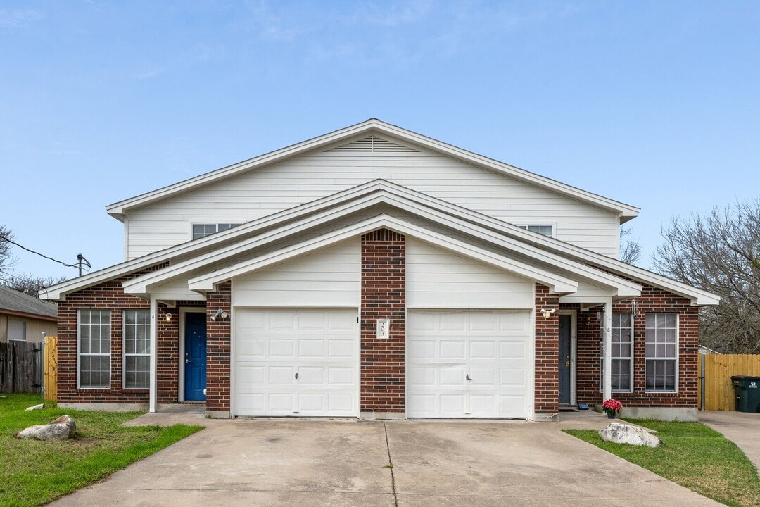 203 Tamara Dr in Georgetown, TX - Building Photo