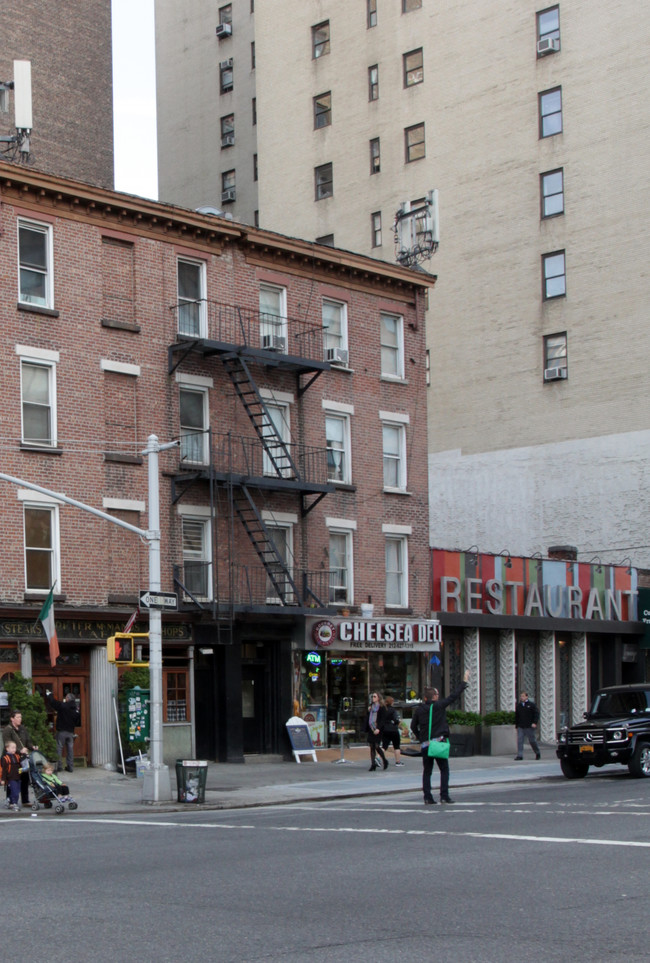 154 Seventh Ave in New York, NY - Foto de edificio - Building Photo