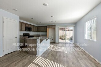 30824 Acappella Dr in Winchester, CA - Building Photo - Building Photo