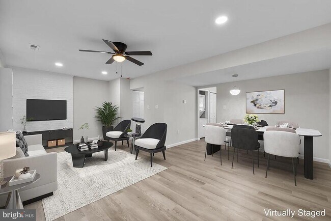 8529 Englewood Ct in Manassas Park, VA - Building Photo - Building Photo