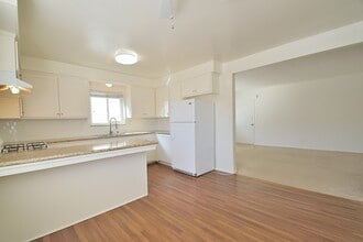 2603 Curtis Ave in Redondo Beach, CA - Building Photo - Building Photo