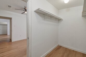 5880 Beech Dr in Montgomery, TX - Building Photo - Building Photo