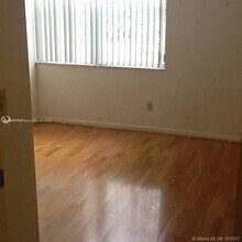 3651 Environ Blvd in Lauderhill, FL - Building Photo - Building Photo