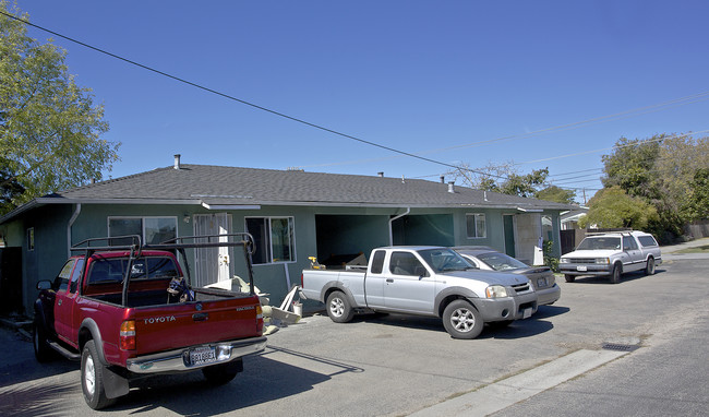 1822 Harper St in Santa Cruz, CA - Building Photo - Building Photo