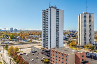 Colborne Place in London, ON - Building Photo - Building Photo