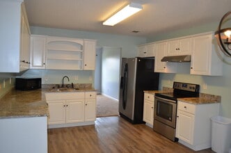 638 Devon Rd in Grovetown, GA - Building Photo - Building Photo