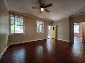 925 E 41st St in Austin, TX - Building Photo - Building Photo
